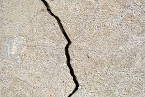 foundation concrete crack